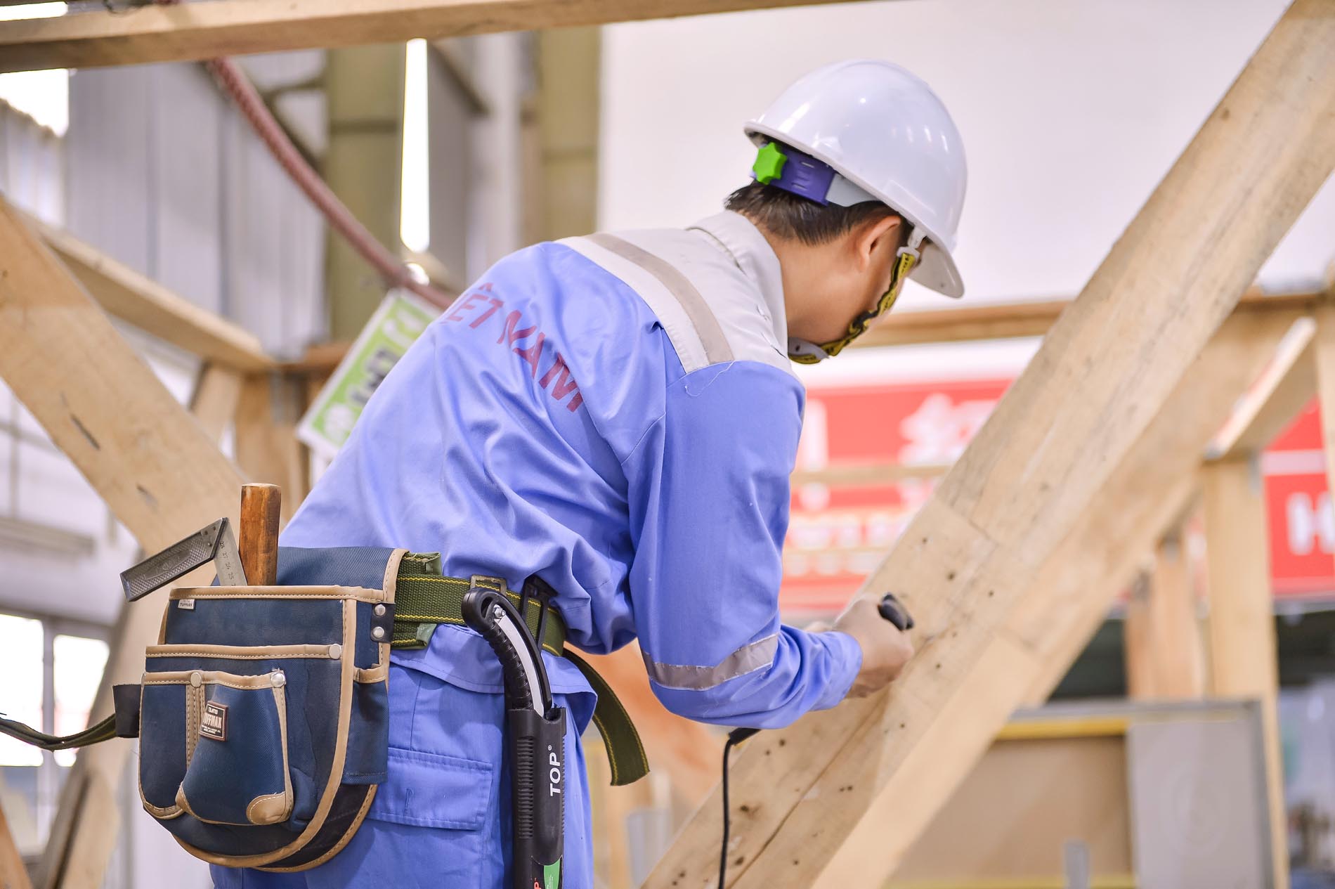 日本政府が外国人労働者公募方針を公表 -ベトナム人労働者のための扉
